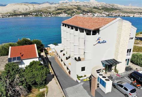 hotel plaža pag|Hotel in Pag With Modern Rooms .